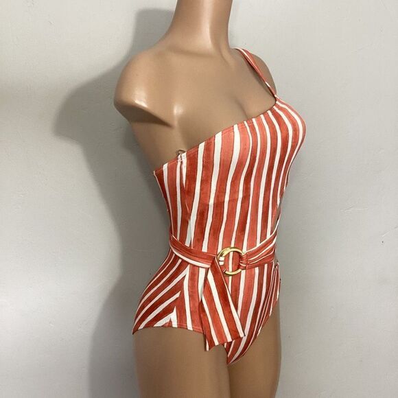 New. Vince Camuto stripe swimsuit. MSRP $139. Size 6 - Picture 7 of 16